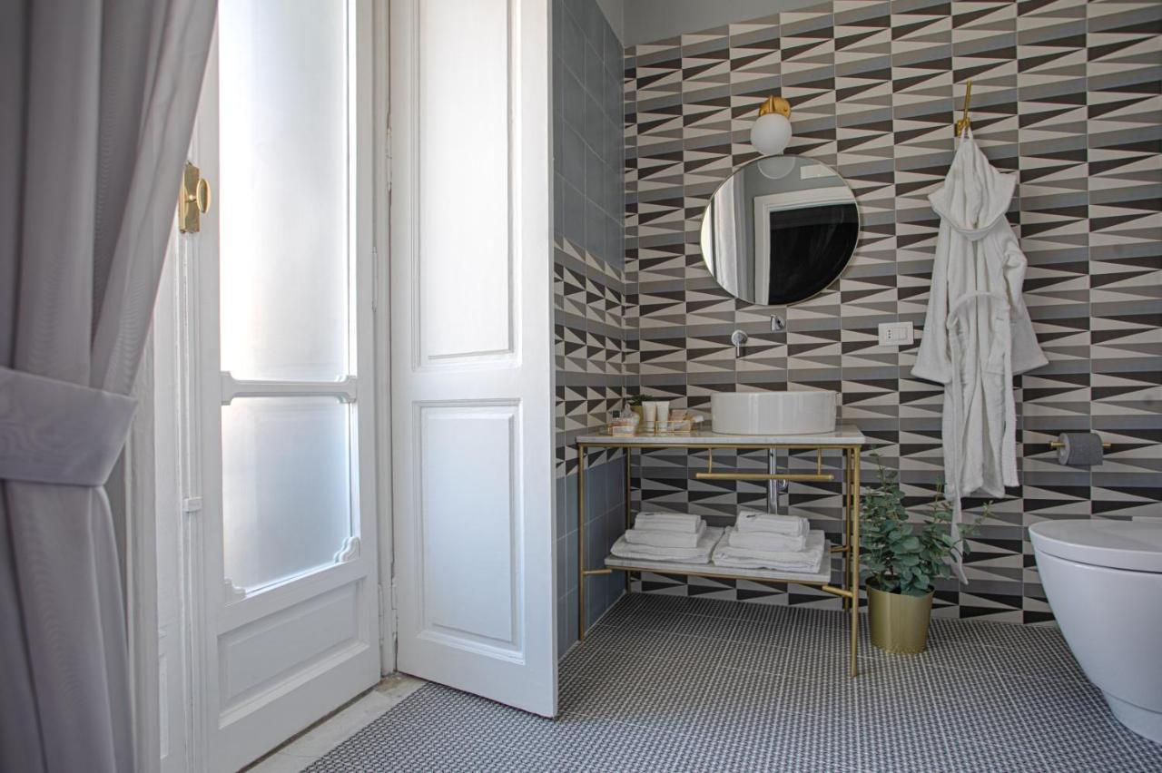 Quatrum Napoli - B&B Luaran gambar