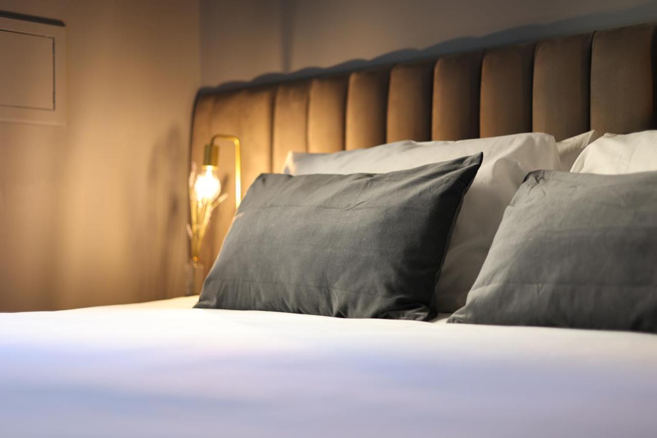Quatrum Napoli - B&B Luaran gambar